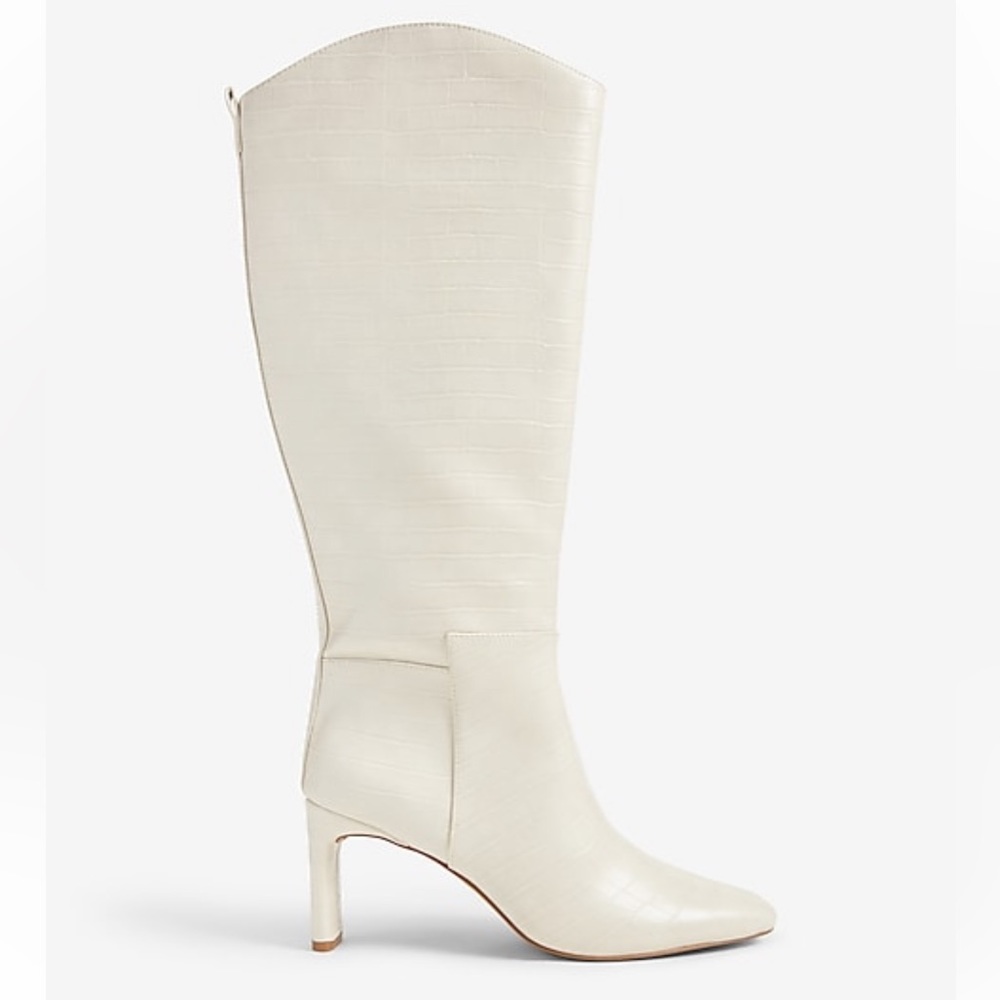 EXPRESS KNEE HIGH BOOTS - cream white (size 7) wide heel - NWT